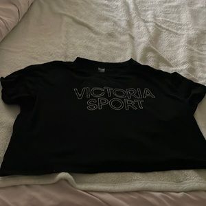 Victoria sport crop top